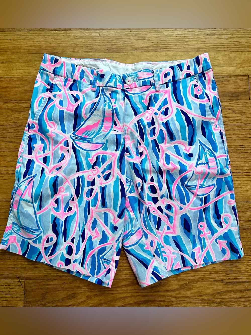 Lilly Pulitzer Mens 30” NWOT, Beaumont Shorts in  "Reel Nauti" print! July 4th!